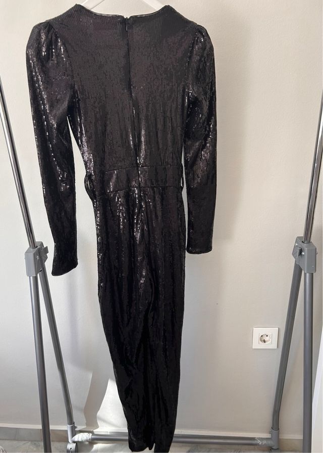 Mono Bershka lentejuelas negro