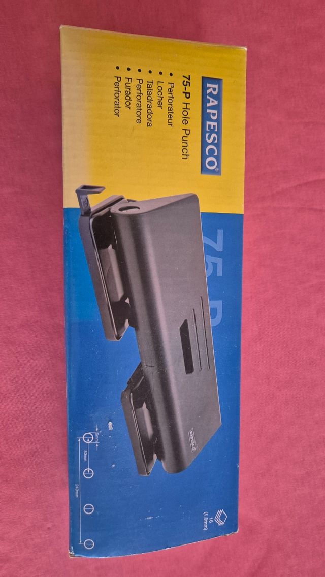 Perforadora Rapesco 75-P 4 agujeros