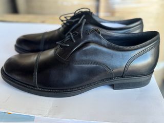 Zapatos de vestir negros ( 2 pares )