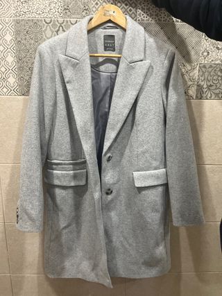 Abrigo gris Primark mujer