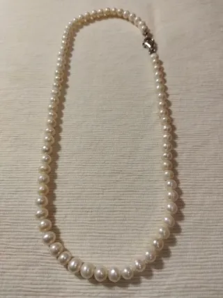 Collar de perlas de río