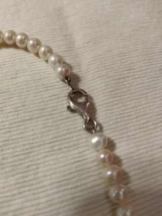 Collar de perlas de río