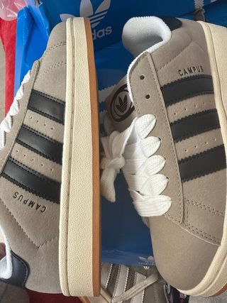 Zapatillas Adidas Campus grises Talla 38