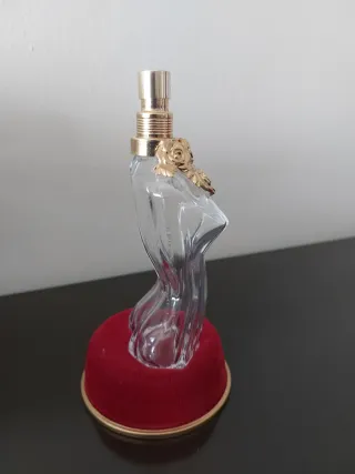 Botella Vacía Perfume JPG La Belle