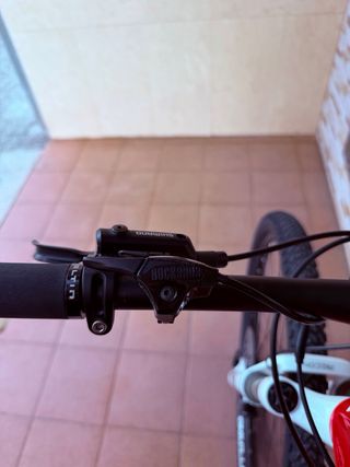 Bicicleta KTM Aera Ltd Pro 29  Full Carbono