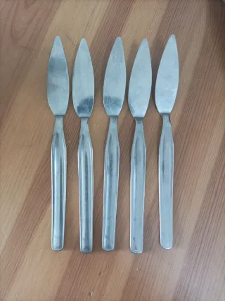 Set di 5 coltelli per burro