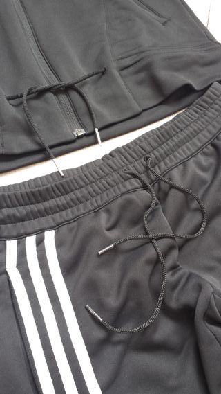 Casi Nuevo chandal Adidas ClimaCool Talla M