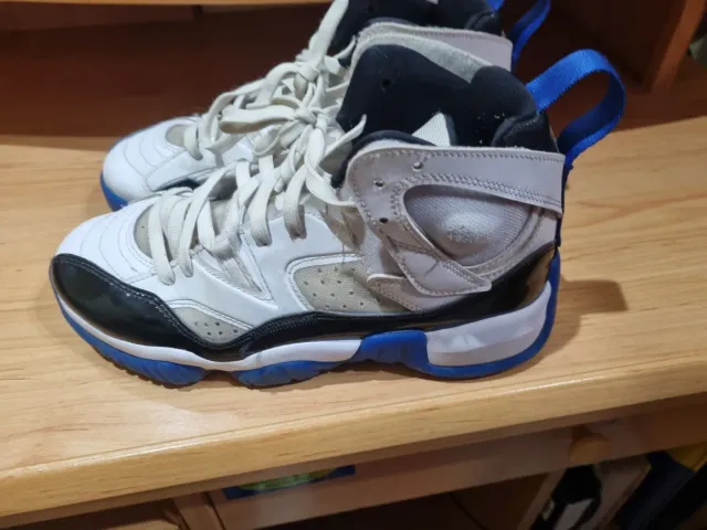 Zapatillas deportivas talla 39