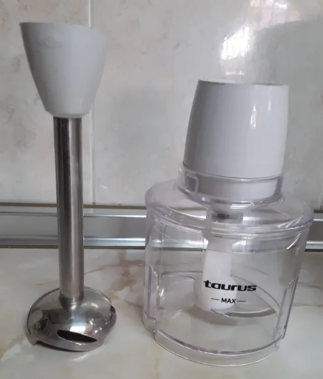 Batidora Taurus Robot 600 Easy Plus Inox