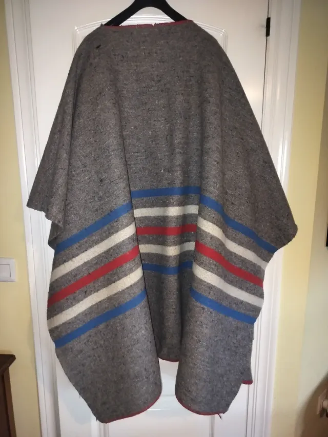 Poncho de alpaca