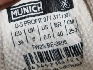 Zapatillas Munich Talla 39