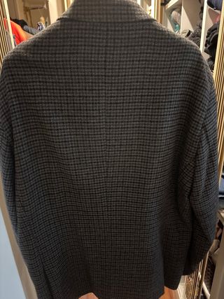 Americana Adolfo Dominguez Gris, estado impecable