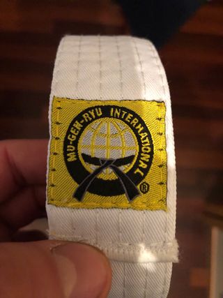 Cinturón BLANCO Mugendo Internacional MU-GEN-RYU