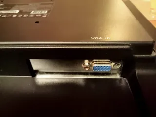 Monitor Acer Plata y Negro de 15 pulgadas