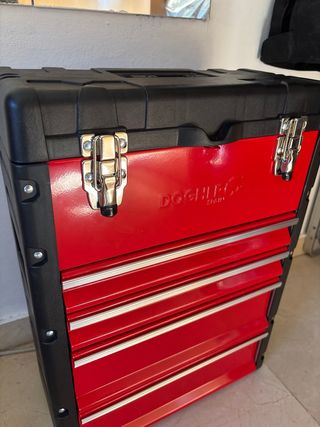 Caja Herramientas Metálica Compacta 051