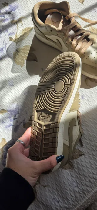 Scarpe Nike Jordan Beige Nuove