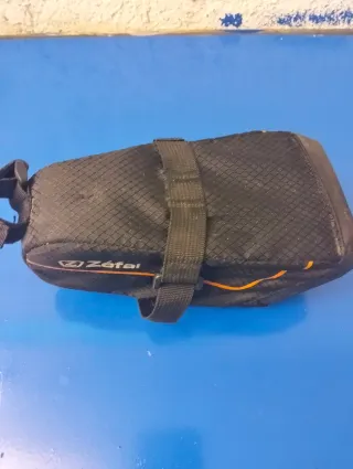 Portaherramientas negro