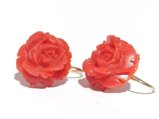 Pendientes Oro y Coral Rojo Flor Rosa