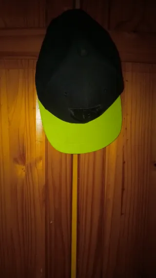 Gorra Adidas Negra y Verde