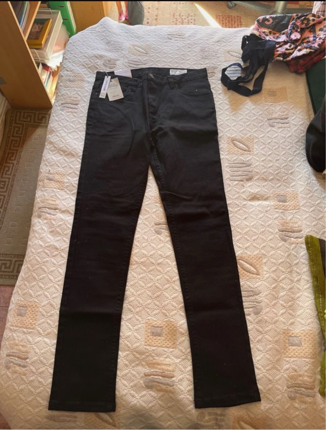 Pantalones negros