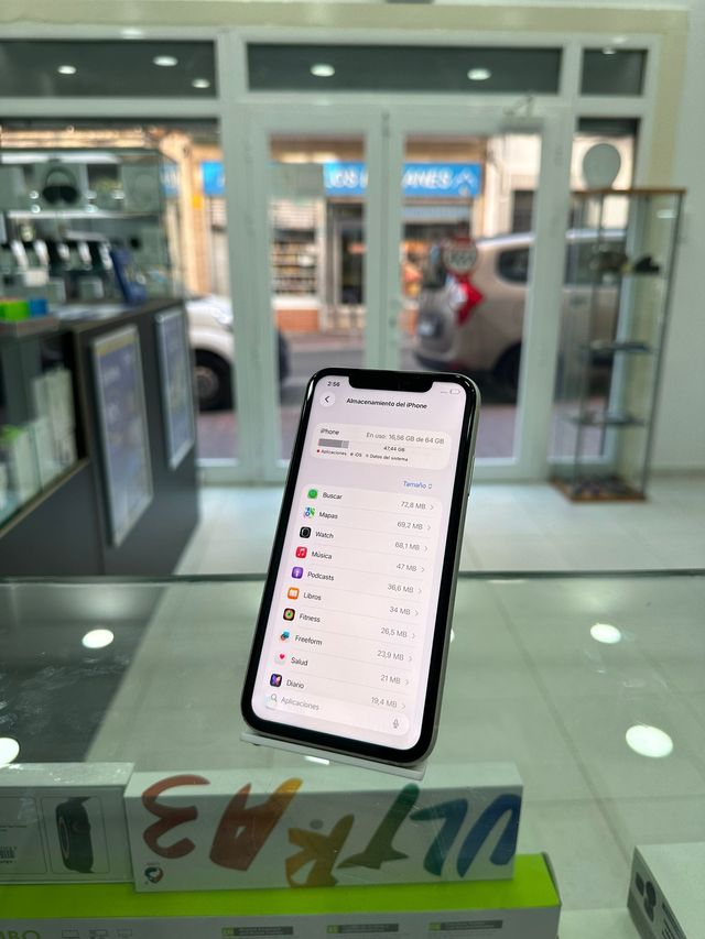 iPhone 11 64GB Blanco