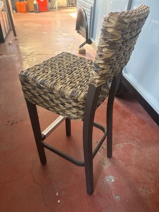 Sillas altas hostelería mimbre y metal