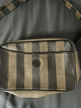 Borsa a tracolla Fendi a righe marrone e nera