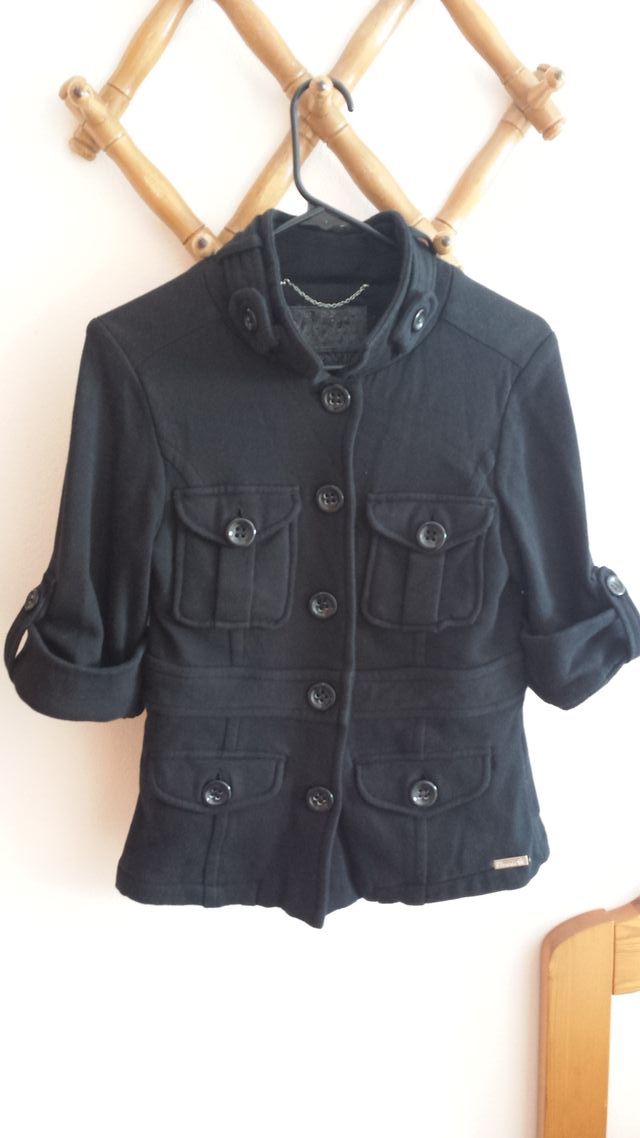 REBAJADO preciosa chaqueta british Bershka t M