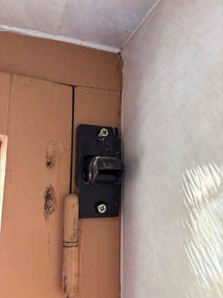 Persiana con cajón y guías