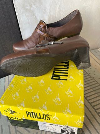 Zapatos Pitillos Marrones Talla 37