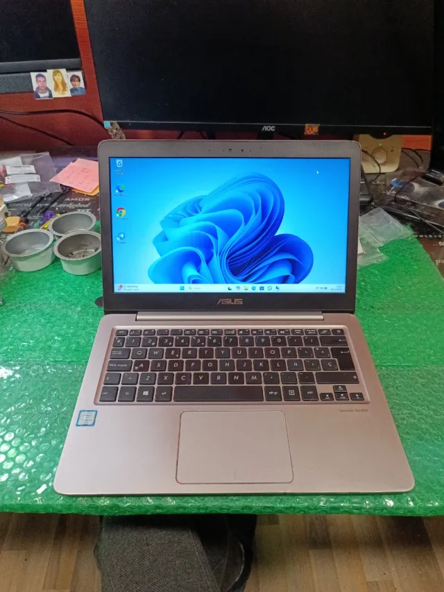 Portatile Asus U310UA Argento in Offerta