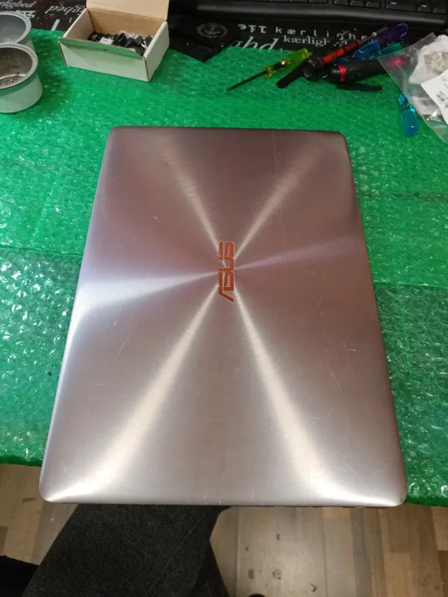 Portatile Asus U310UA Argento in Offerta