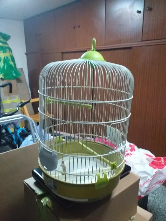 Jaula para pájaros buen estado