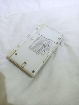 Nintendo DS Lite Blanca + Cargador