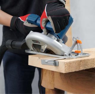 Sierra circular DEXTER 1200W + accesorios + disco