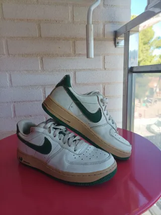 Nike Air Force 1 Blancas y Verdes