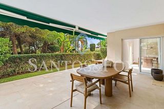 Piso en venta en Los Naranjos - Las Brisas en Marbella