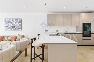 Piso en venta en Los Naranjos - Las Brisas en Marbella