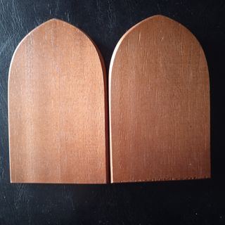 Díptico religioso madera