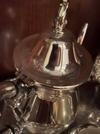 Juego de té de metal plateado