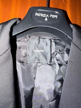 Blazer Pinko nero con cintura