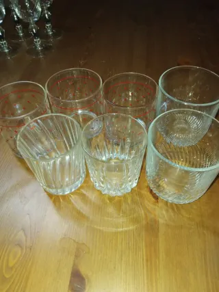 Set 7 Bicchieri Acqua Vetro Rosso