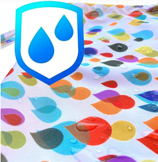 Funda impermeable universal para silla de coche