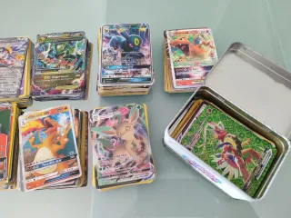 Cartas Pokémon Variadas