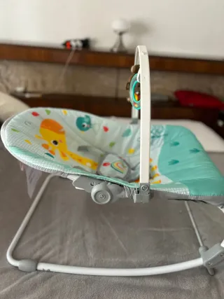 Silla mecedora para bebé