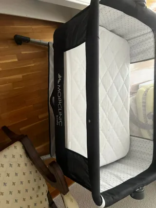 Silla mecedora para bebé