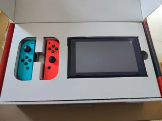 Nintendo Switch con accesorios