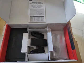 Nintendo Switch con accesorios