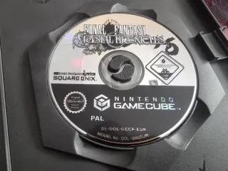 Final Fantasy Crystal Chronicles + Cable Link