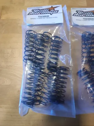 Muelles Team Durango TD230020 (2 Pares)